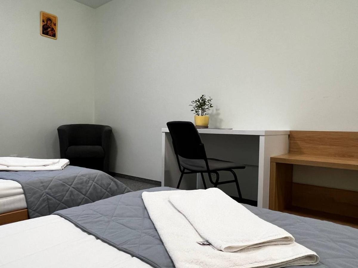 UCU INN - Кімнати для гостей Львов Экстерьер фото