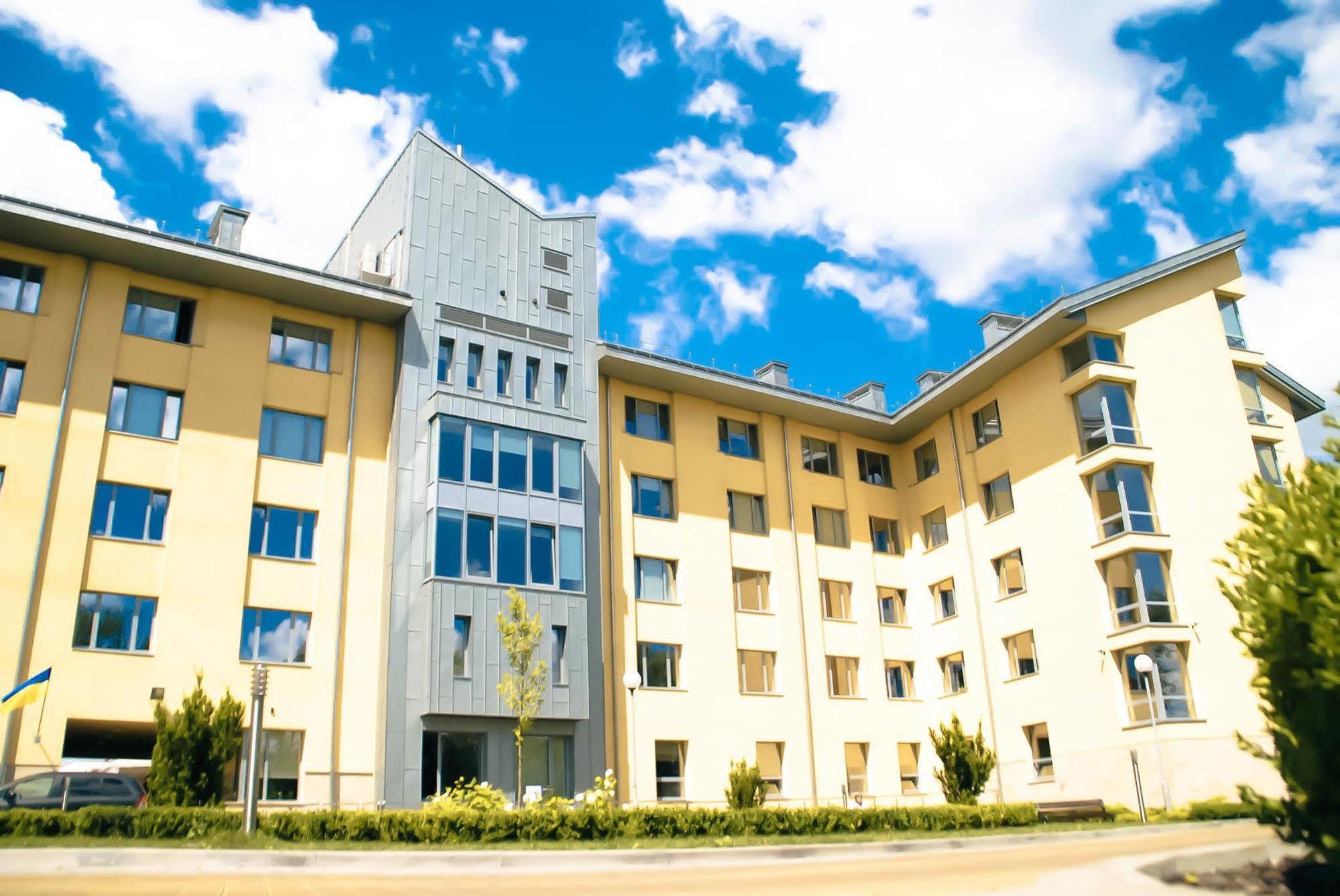 UCU INN - Кімнати для гостей Львов Экстерьер фото